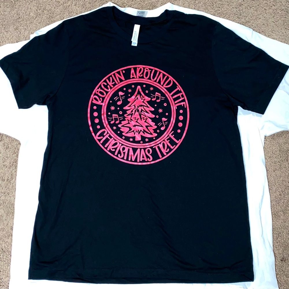 🆕Christmas shirt🌲